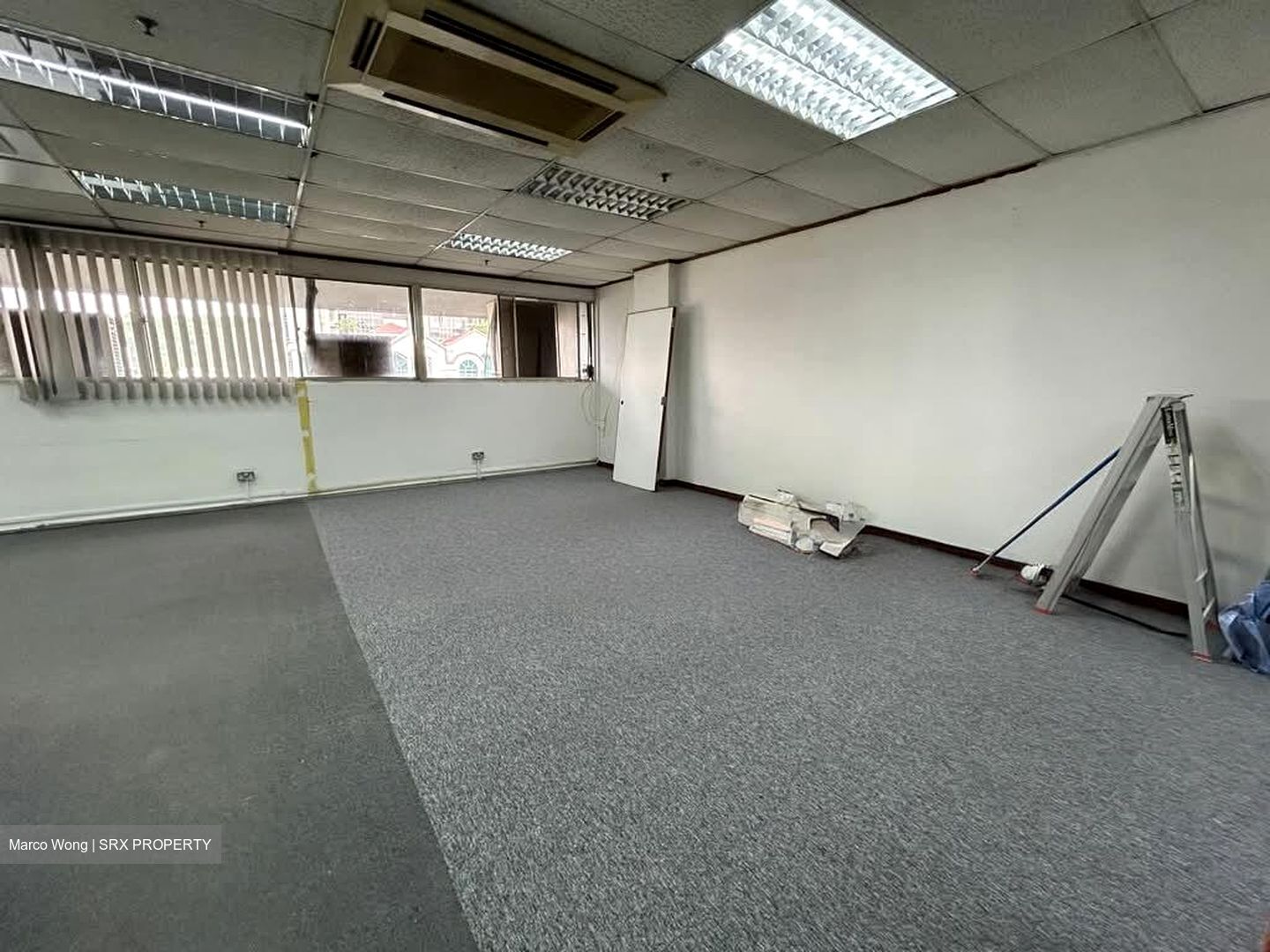 Lam Soon Industrial Building (D23), Office #576816791